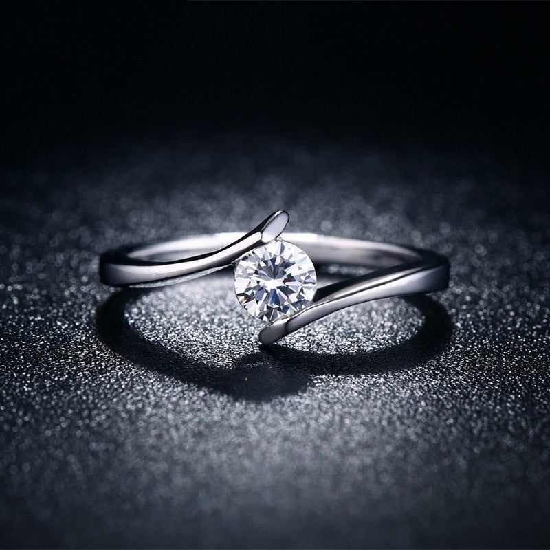 Beautiful Luxury Silver Ring